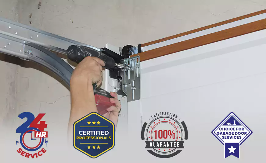 Our Garage Door Seal Replacement Process in Plantation, FL